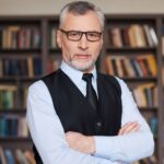 Profesor de academia de belleza