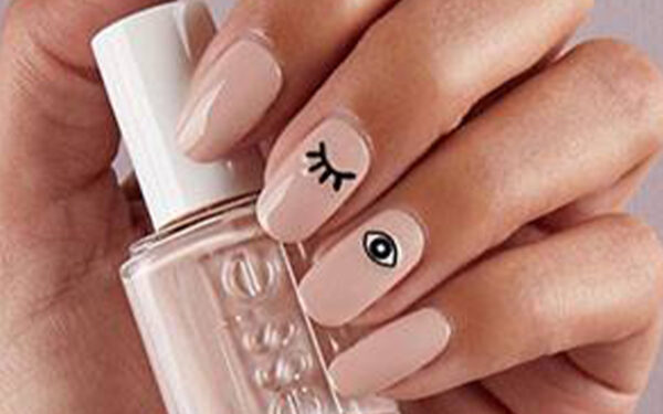 Diseño de uñas ojos